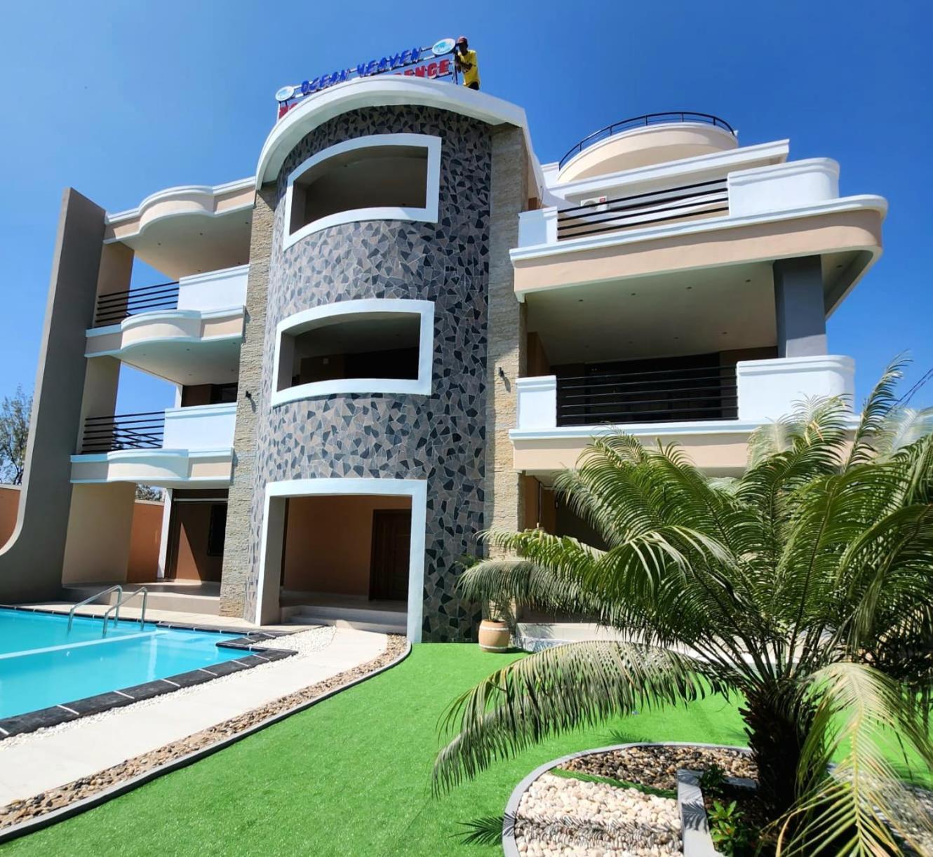 Ocean Heaven Hotel มาฮาจังกา ภายนอก รูปภาพ