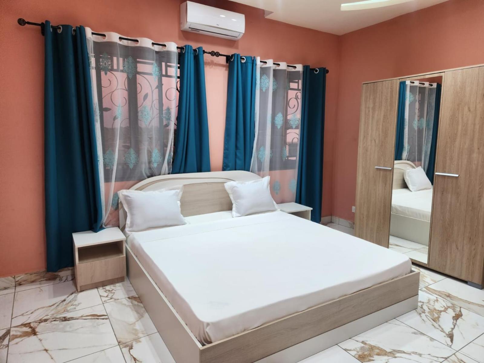 Ocean Heaven Hotel มาฮาจังกา ภายนอก รูปภาพ